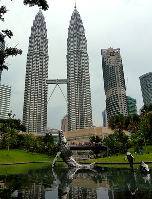 Les Tours Petronas  Kuala Lumpur en Malaisie