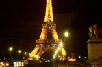 La Tour Eiffel, une trs Grande Dame  Paris 