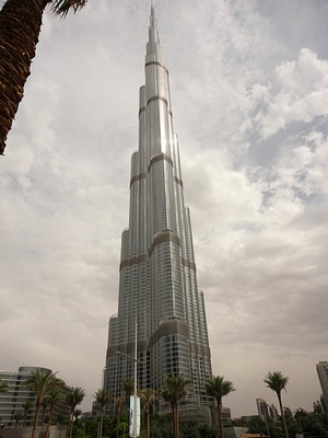 Burj Khalifa, la Tour la plus haute du Monde à Dubaï, Emirats Arabes Unis