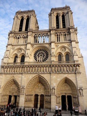 Notre Dame de Paris fête ses 850 ans ! -- 23/03/13