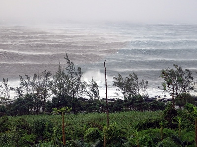 Passage de la Tempête Fakir sur l'île de la Réunion -- 28/04/18