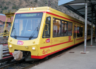 Le Train jaune de Cerdagne, Pyrénées Orientales -- 17/10/13