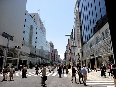 Le quartier commercial de Ginza à Tokyo -- 09/05/13