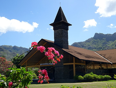 Eglise St-Etienne sur l'île de Ua Pou aux Marquises